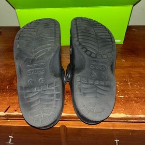 Black crocs men size 8/ women’s size 10 worn